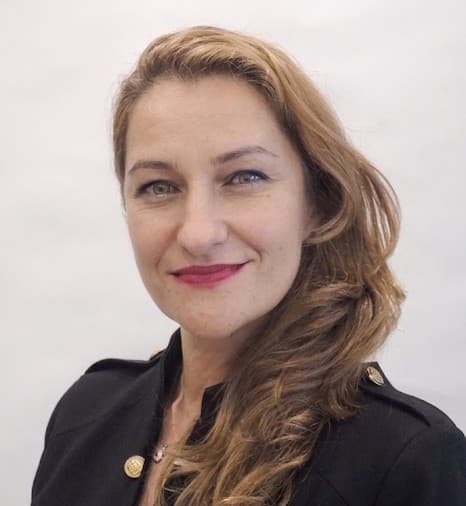 Ana Raluca Radut, AI Literacy & AI Sales Enablement Trainer